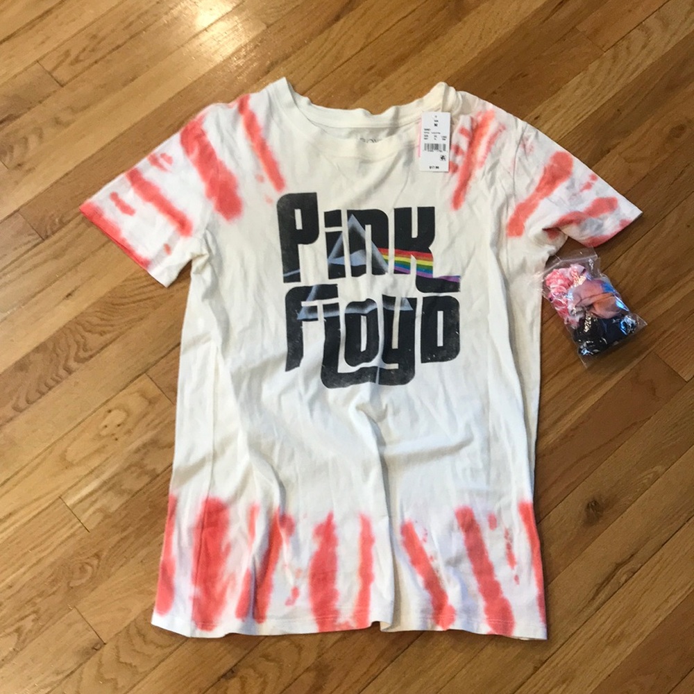Pink Floyd T-Shirt With Bonus Scrunchies NWT